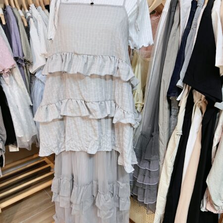 જ⁀➴♡ ✨暗紋吊帶蛋糕Layer連身裙