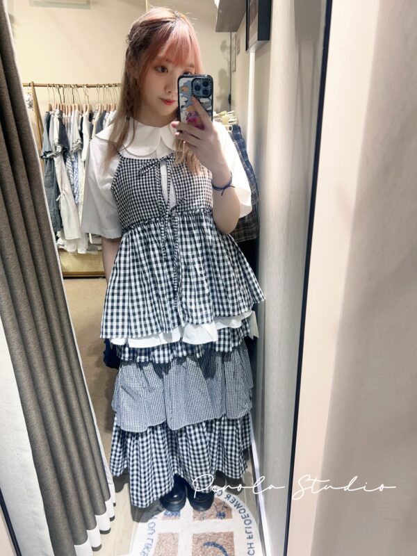 જ⁀➴♡ ✨日系黑白格吊帶外搭＋Ruffle蛋糕裙